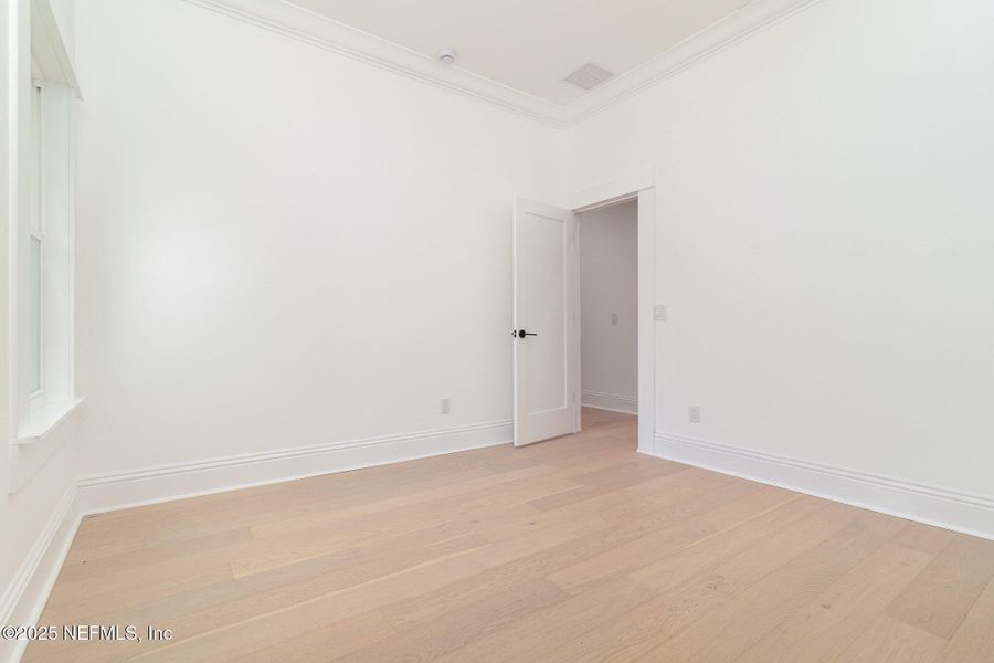 Spacious, unfurnished interior of a new home in , Jacksonville (Image 25). Spacious, unfurnished interior of a new home in , Jacksonville (Image 25).