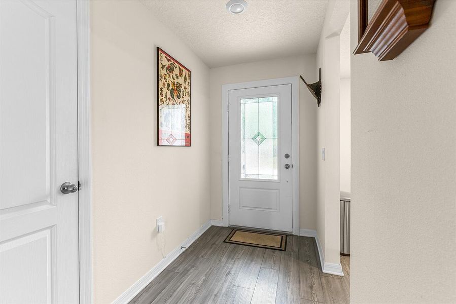 8275-105th-Ct-HigMedia-010-1280