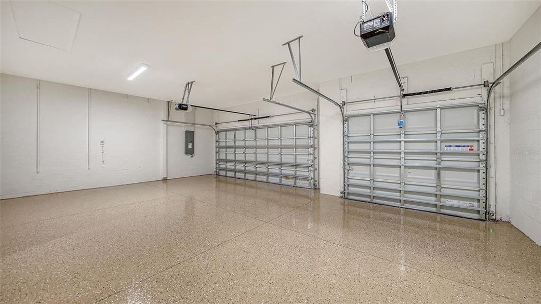 Spacious, unfurnished interior of a new home in Wildleaf, Parrish (Image 26).