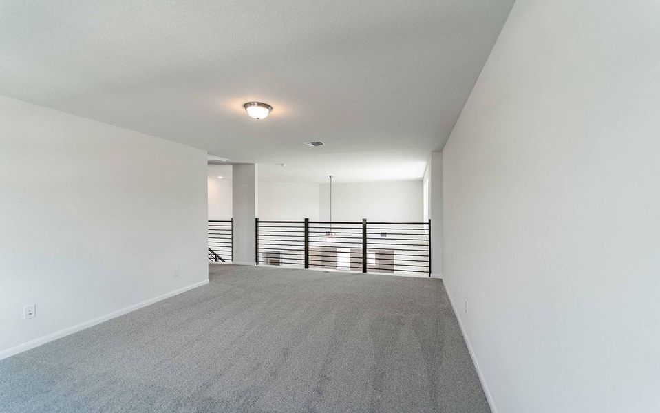 Spacious, unfurnished interior of a new home in Swenson Heights, Seguin (Image 15).