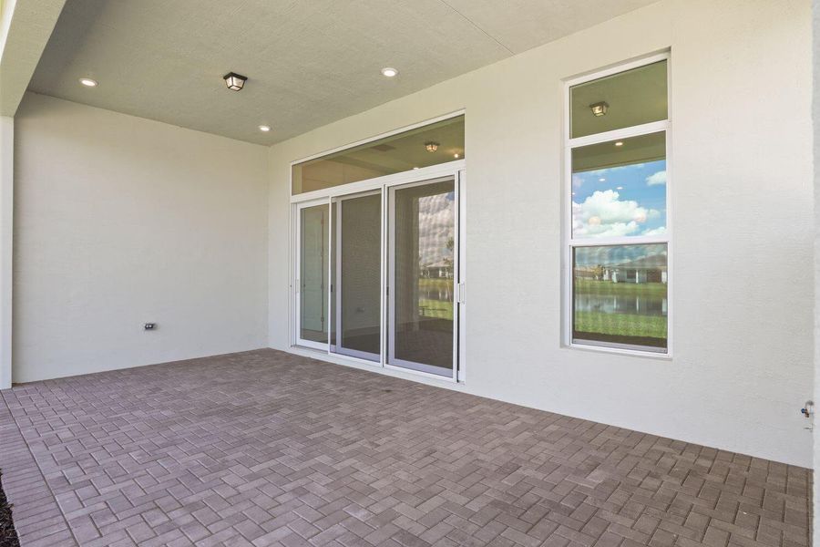 Spacious, unfurnished interior of a new home in Cresswind Palm Beach at Westlake, Westlake (Image 14).