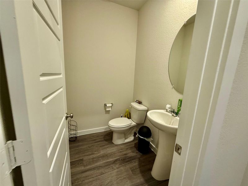 Furnished interior view inside a new home in Sundance Cove - Classic Series, Crosby (Image 29). Furnished interior view inside a new home in Sundance Cove - Classic Series, Crosby (Image 29).