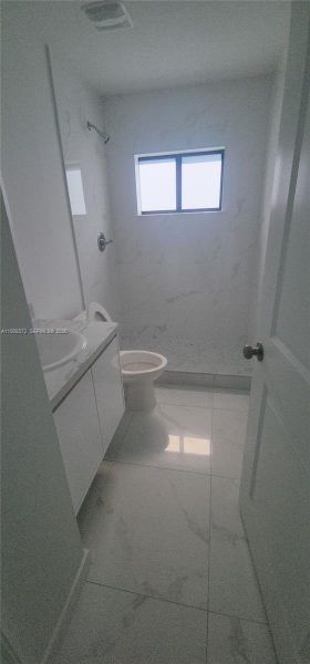 Image 13 of a home in . Image 13 of a home in .
