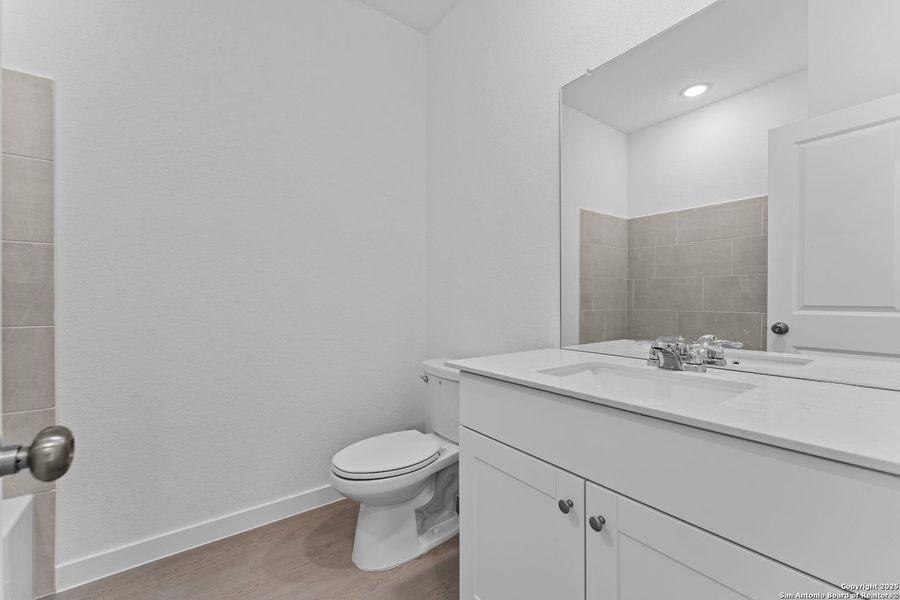 Furnished interior view inside a new home in Waterwheel: Coastline Collection, San Antonio (Image 5). Furnished interior view inside a new home in Waterwheel: Coastline Collection, San Antonio (Image 5).