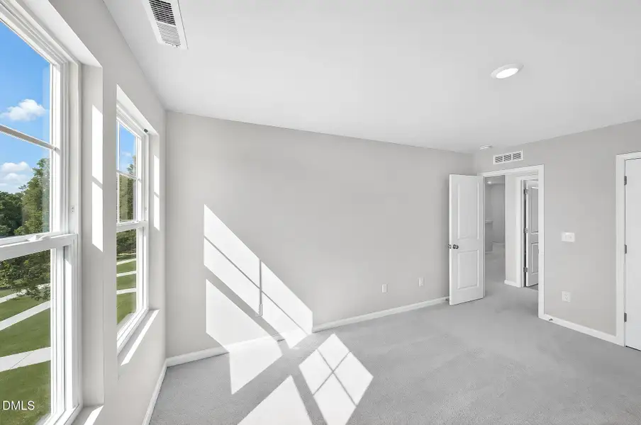 SUN_Rosedale_Pic_Sutton-14