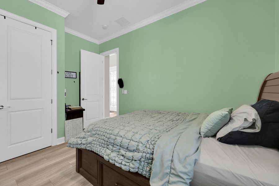 Guest Bedroom Guest Bedroom