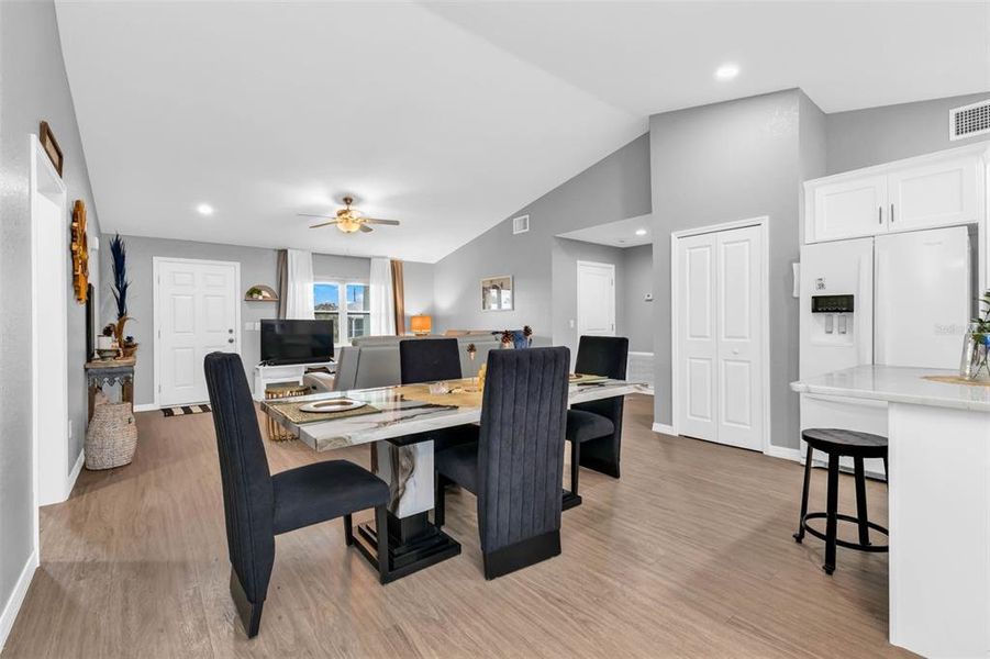 Furnished interior view inside a new home in , Arcadia (Image 9).