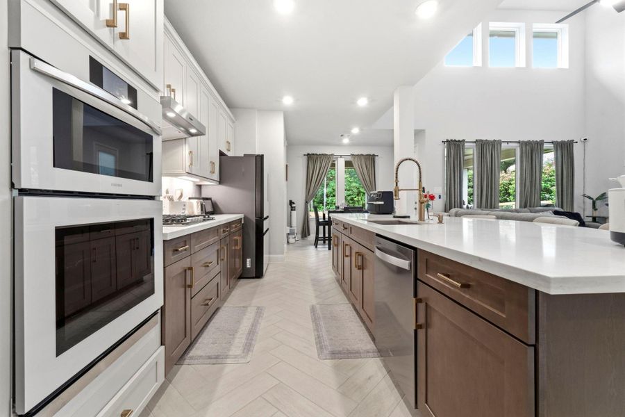 Furnished interior view inside a new home in , Magnolia (Image 10).