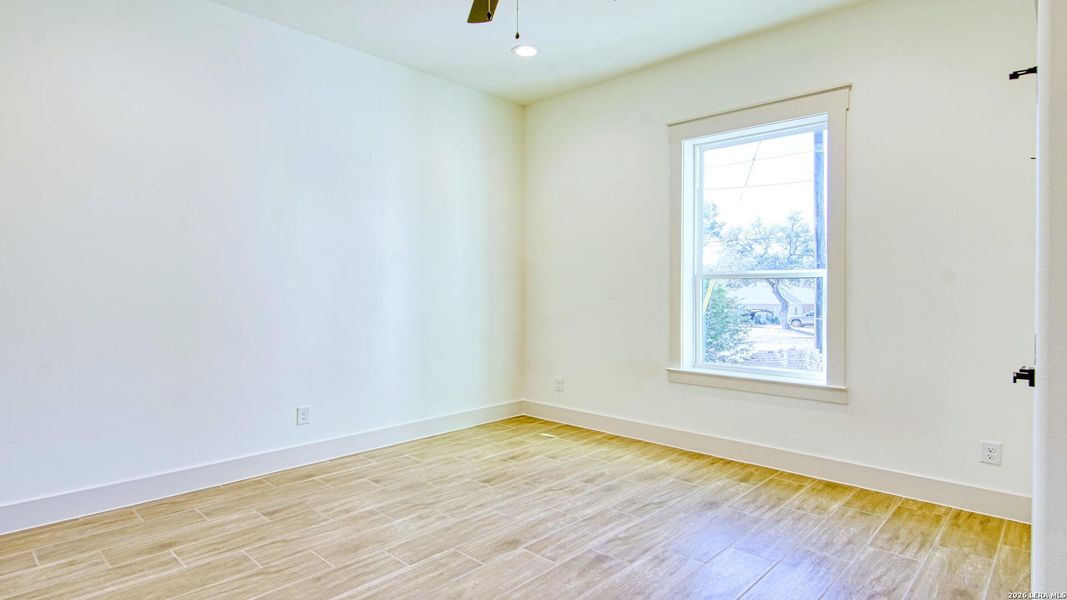 Spacious, unfurnished interior of a new home in , Spring Branch (Image 14).