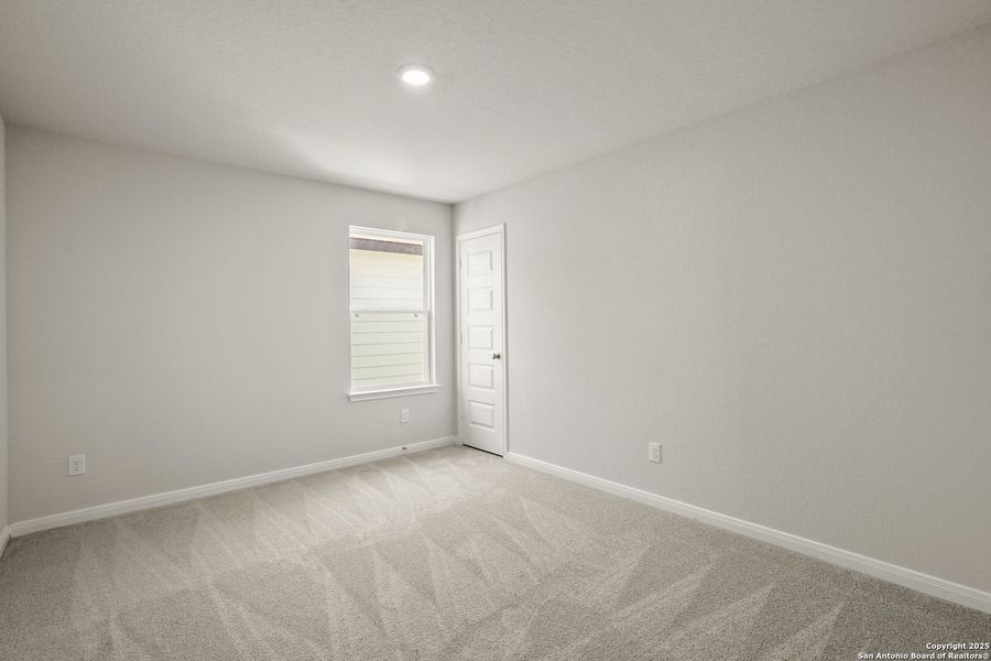 Spacious, unfurnished interior of a new home in Abbott Place, St. Hedwig (Image 22). Spacious, unfurnished interior of a new home in Abbott Place, St. Hedwig (Image 22).