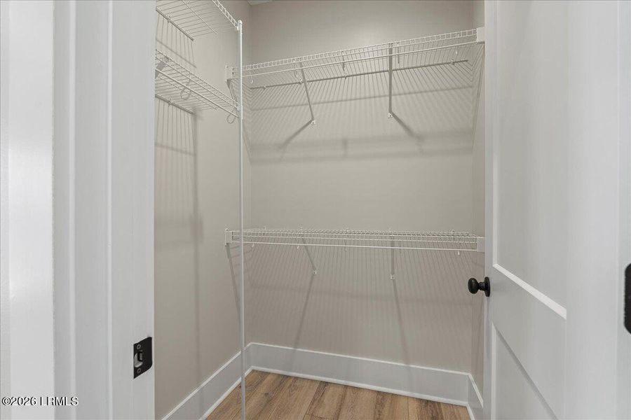 Spacious, unfurnished interior of a new home in , Beaufort (Image 23).