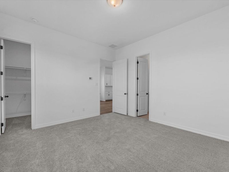 Spacious, unfurnished interior of a new home in Emory Glen, Magnolia (Image 17).