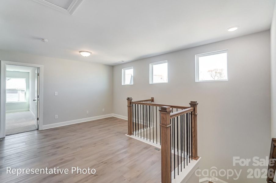 Spacious, unfurnished interior of a new home in Harrisburg Village, Harrisburg (Image 17).