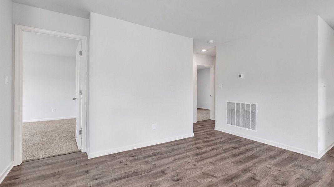 Spacious, unfurnished interior of a new home in Huntington Estates, Millington (Image 23).