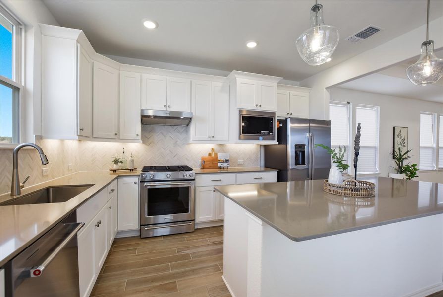 Furnished interior view inside a new home in Sun City Texas, Georgetown (Image 6).