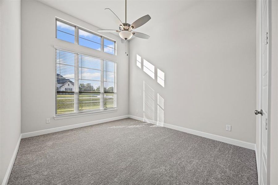 Spacious, unfurnished interior of a new home in Tuscan Estates (1 Acre Lots), Waxahachie (Image 18). Spacious, unfurnished interior of a new home in Tuscan Estates (1 Acre Lots), Waxahachie (Image 18).