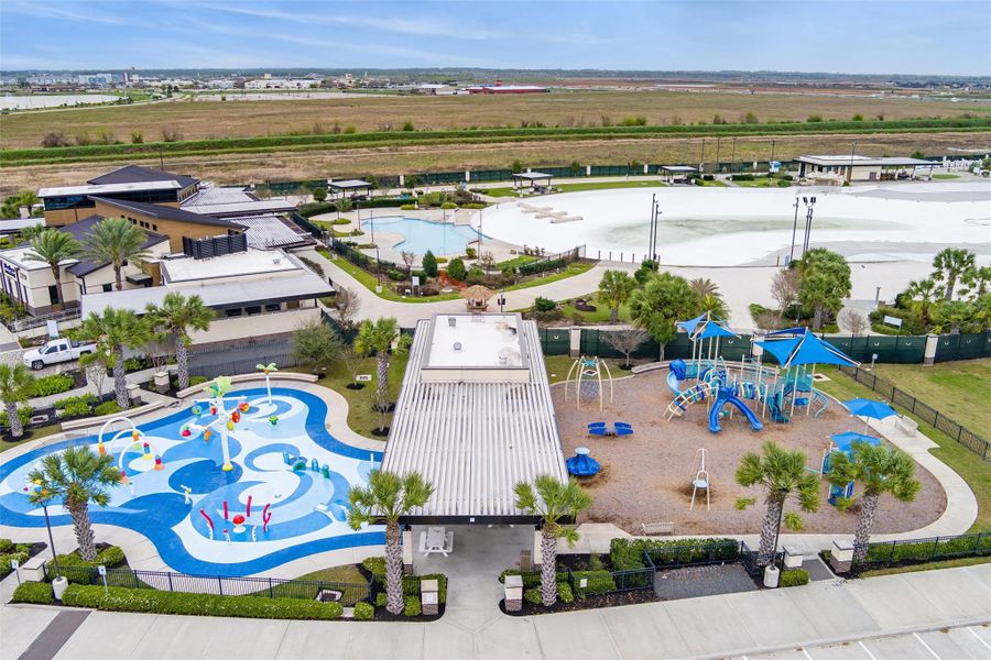 Community amenities in Lago Mar, Galveston (Image 34).