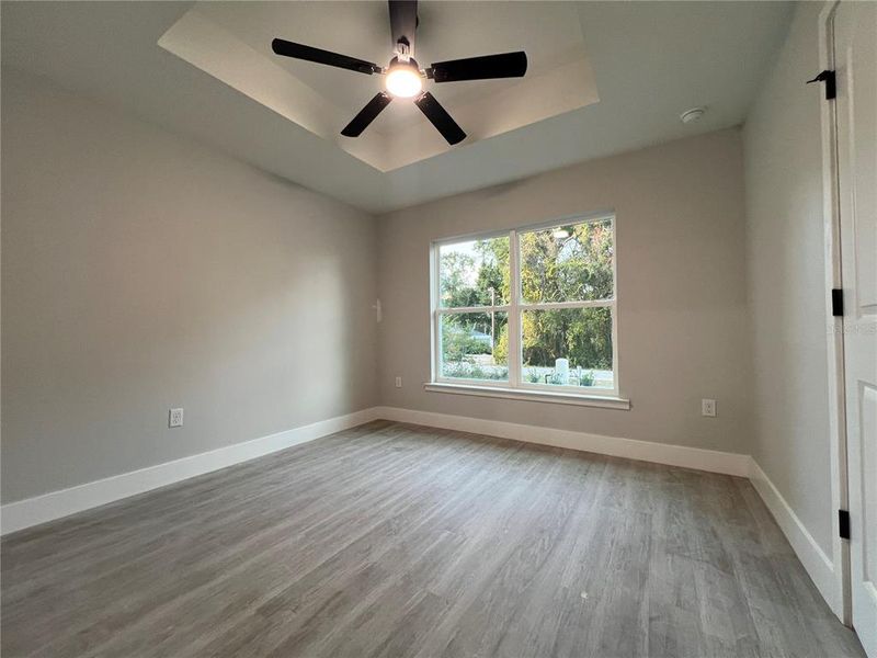 Spacious, unfurnished interior of a new home in , Summerfield (Image 15).