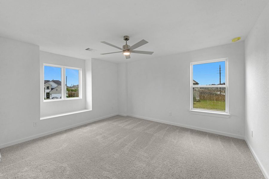 Spacious, unfurnished interior of a new home in Briarwood Crossing, Rosenberg (Image 20). Spacious, unfurnished interior of a new home in Briarwood Crossing, Rosenberg (Image 20).