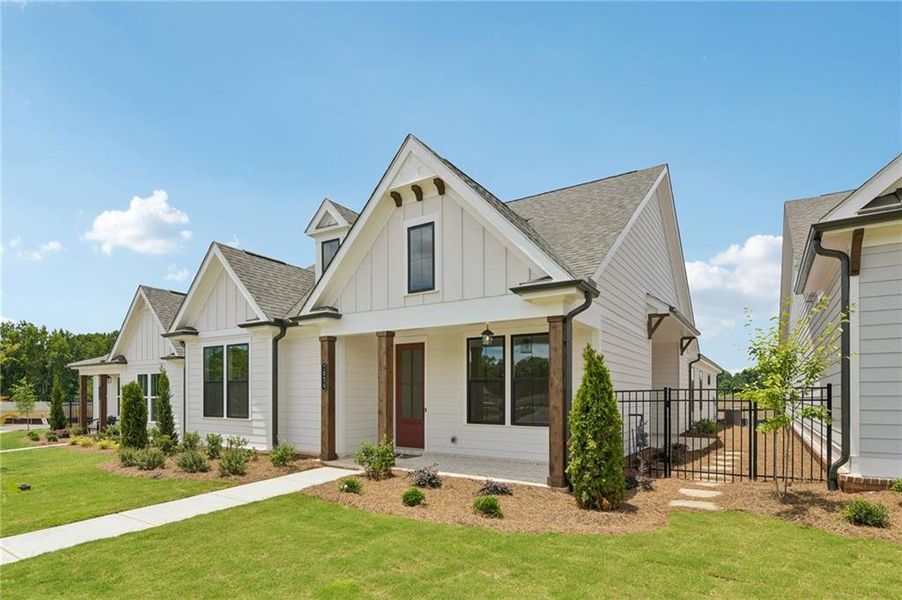 Front exterior of a new home in Aberdeen, Hoschton, GA, highlighting curb appeal (Image 20).