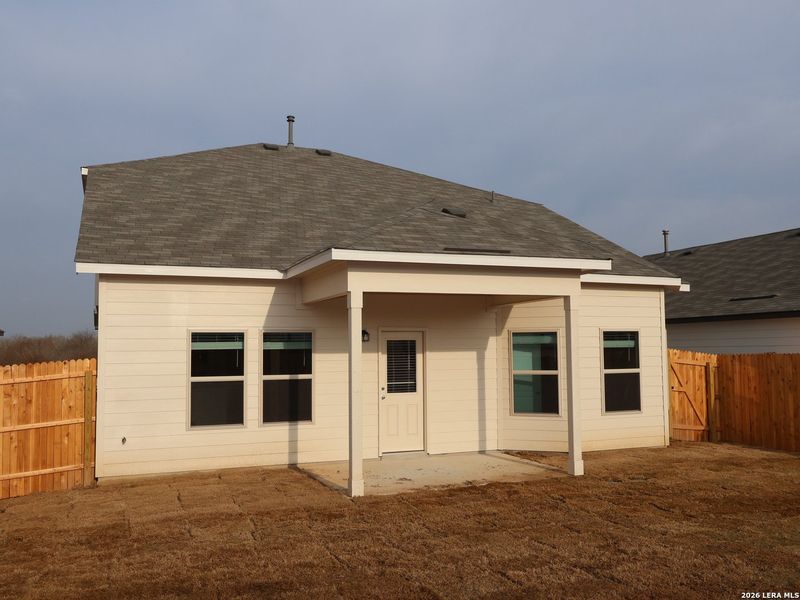 Exterior details and patio area of a home in Agave, San Antonio (Image 22).