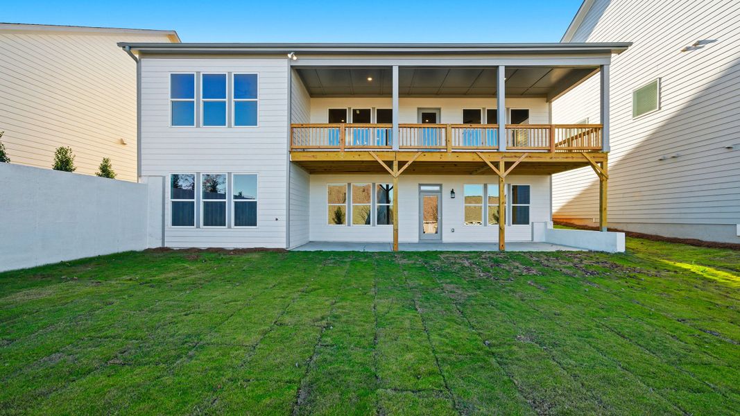 Rear Exterior Rear Exterior