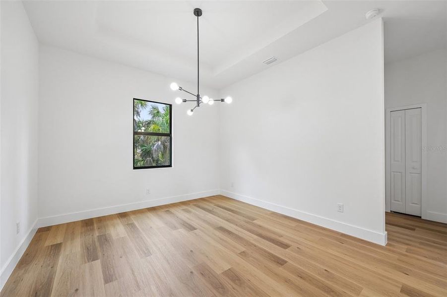 Spacious, unfurnished interior of a new home in , North Port (Image 29).