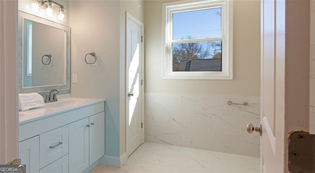 Image 43 of a home in .