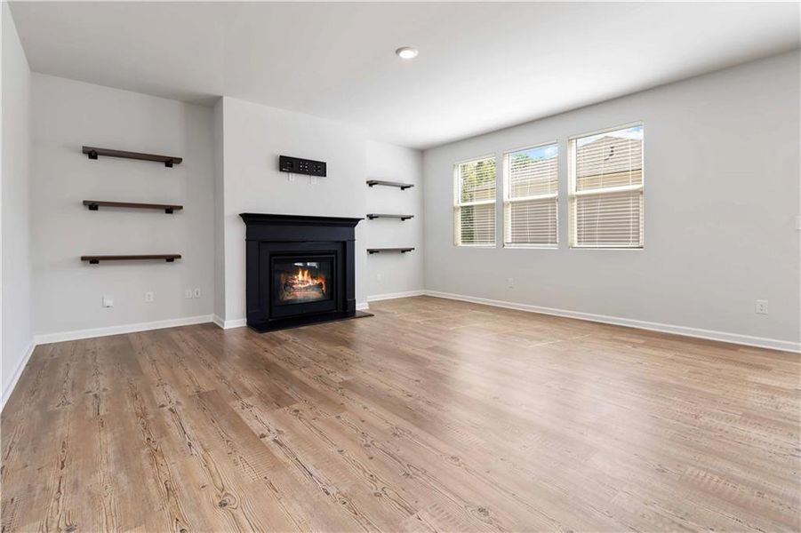 Spacious, unfurnished interior of a new home in , Atlanta (Image 44).