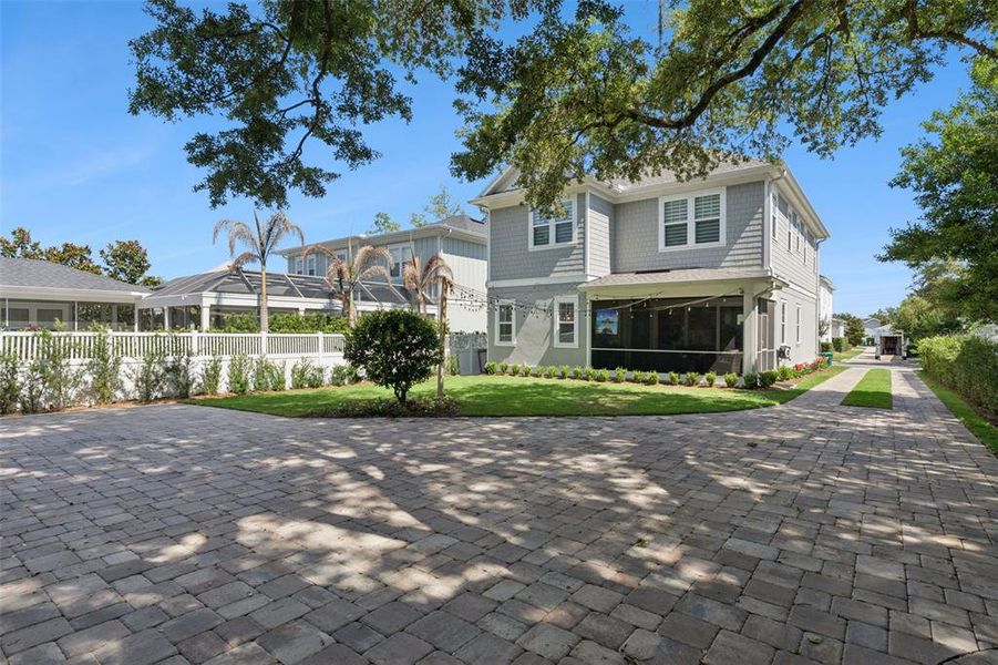 Front exterior of a new home in Oakland Park, Winter Garden, FL, highlighting curb appeal (Image 25).
