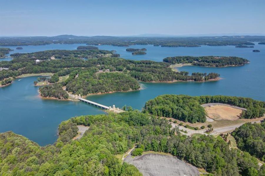 Natural landscape and outdoor views near Hemingway in Flowery Branch (Image 39).