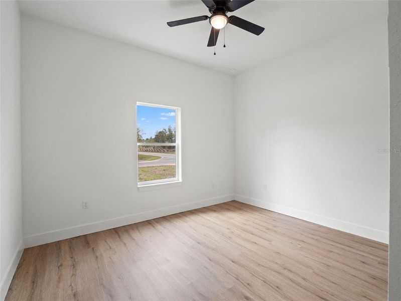 Spacious, unfurnished interior of a new home in , Ocklawaha (Image 28).