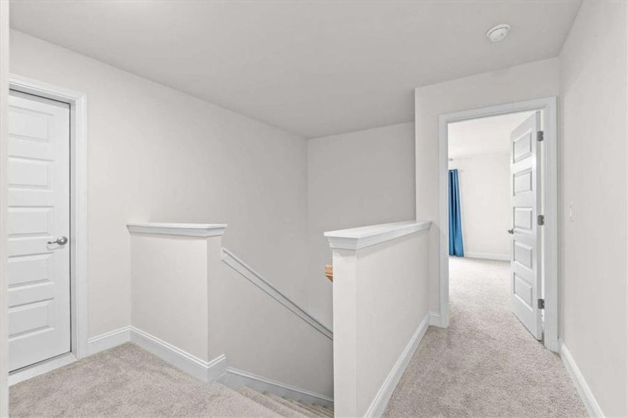 Spacious, unfurnished interior of a new home in Saddle Ridge, Bremen (Image 22).