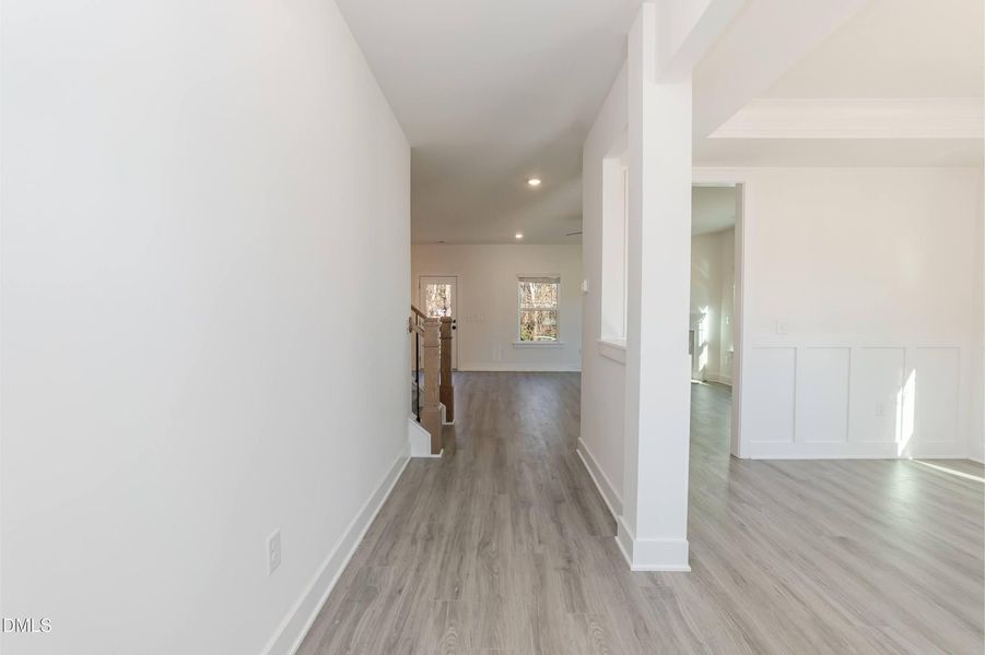 Spacious, unfurnished interior of a new home in Jackson Ridge, Pikeville (Image 12).