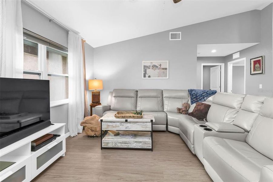 Furnished interior view inside a new home in , Arcadia (Image 26).