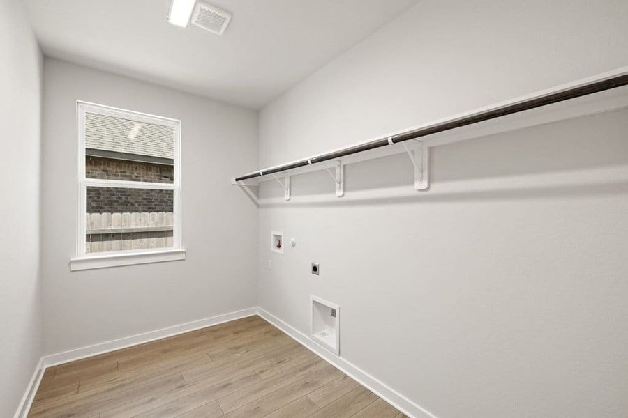 Spacious, unfurnished interior of a new home in Lariat, Liberty Hill (Image 33). Spacious, unfurnished interior of a new home in Lariat, Liberty Hill (Image 33).