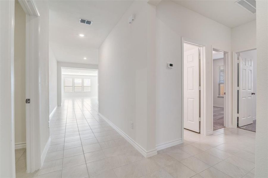 Spacious, unfurnished interior of a new home in Heartland Signature, Crandall (Image 15).