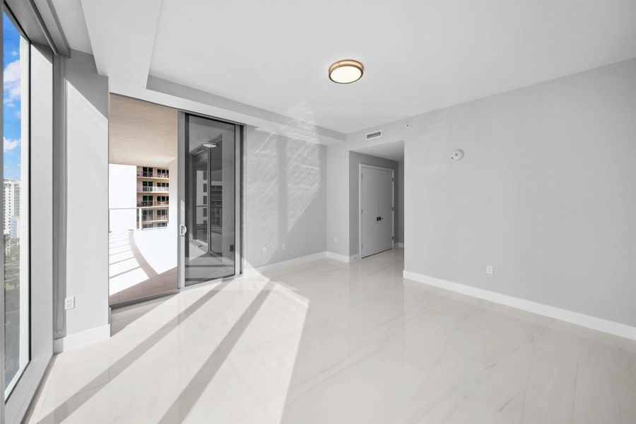 Spacious, unfurnished interior of a new home in , West Palm Beach (Image 96). Spacious, unfurnished interior of a new home in , West Palm Beach (Image 96).