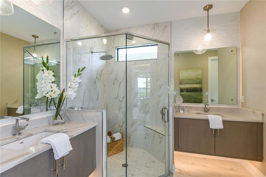 Furnished interior view inside a new home in Cresswind Lakewood Ranch, Lakewood Ranch (Image 34). Furnished interior view inside a new home in Cresswind Lakewood Ranch, Lakewood Ranch (Image 34).