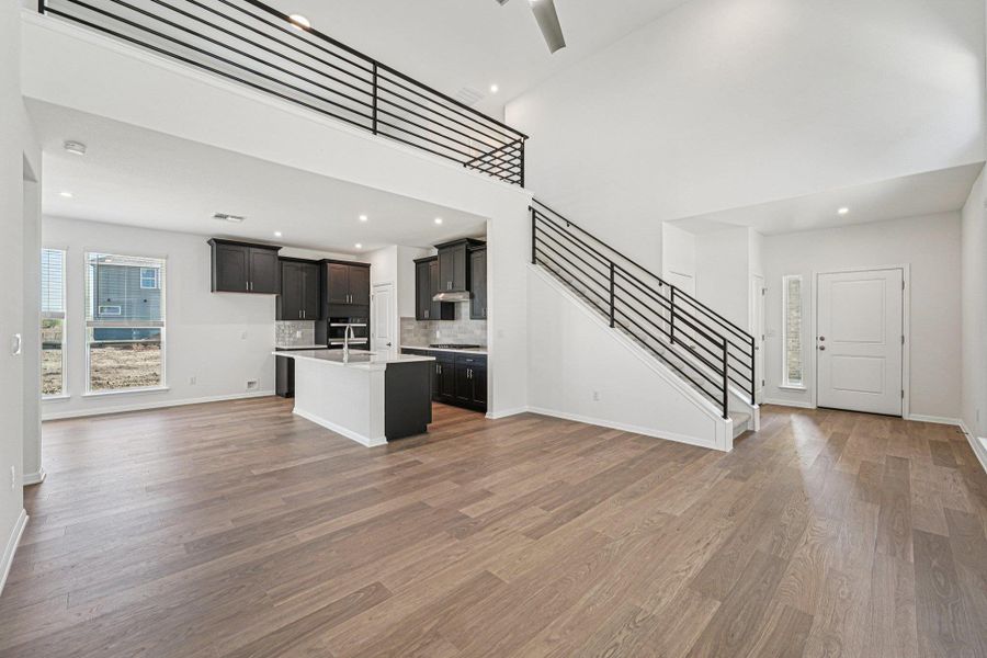 Spacious, unfurnished interior of a new home in Porter Country, Buda (Image 33). Spacious, unfurnished interior of a new home in Porter Country, Buda (Image 33).