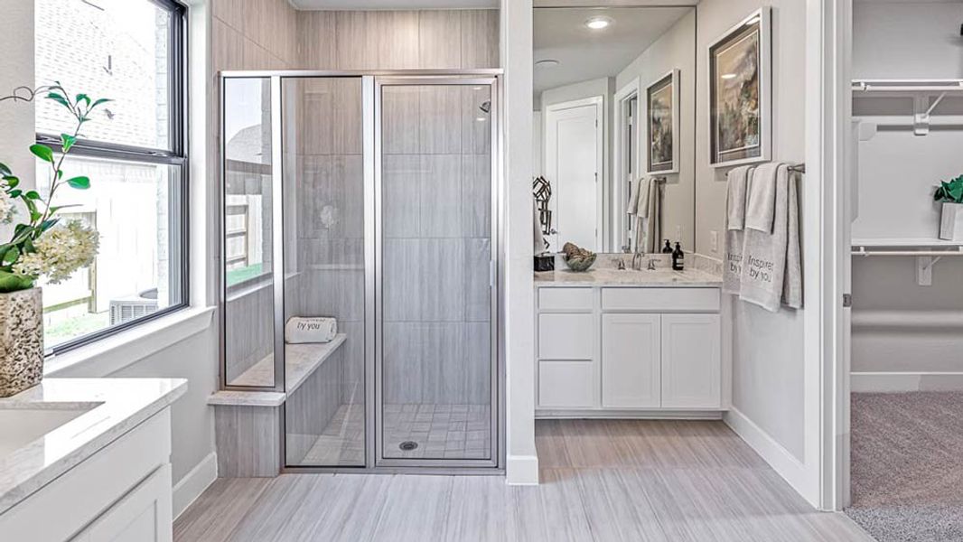 Image 39 representing the Bordeaux by Taylor Morrison in Trillium 50s, Richmond, TX. Image 39 representing the Bordeaux by Taylor Morrison in Trillium 50s, Richmond, TX.