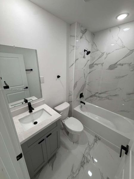 Furnished interior view inside a new home in , Lehigh Acres (Image 12).