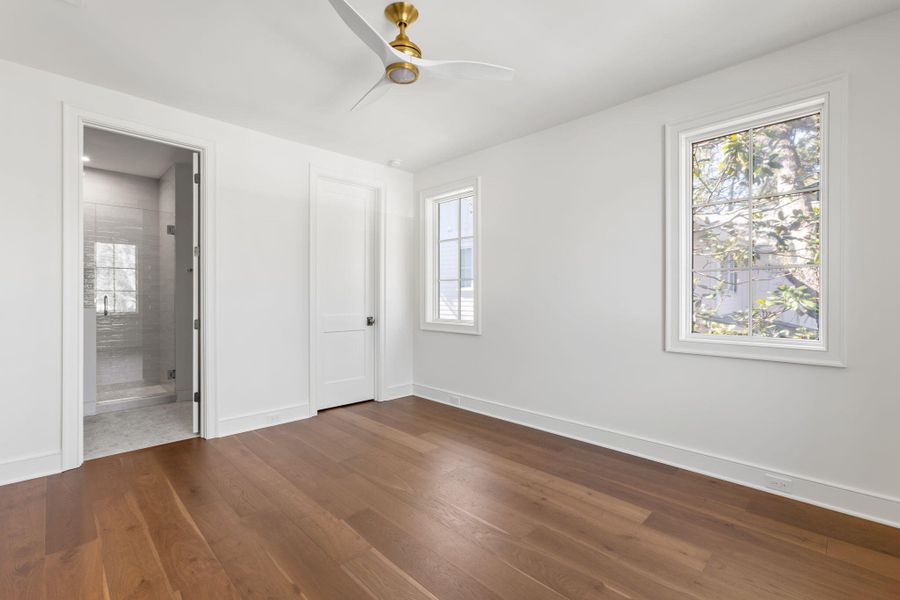 Spacious, unfurnished interior of a new home in , Mount Pleasant (Image 25).