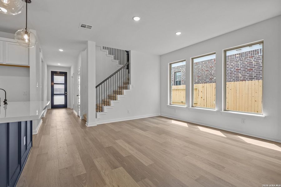 Spacious, unfurnished interior of a new home in Stillwater Ranch, San Antonio (Image 27). Spacious, unfurnished interior of a new home in Stillwater Ranch, San Antonio (Image 27).