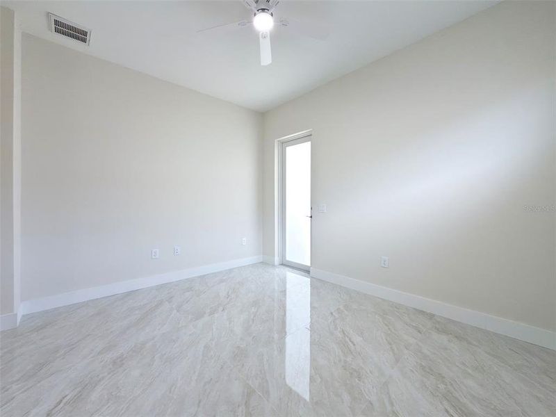 Spacious, unfurnished interior of a new home in , Port Charlotte (Image 34).