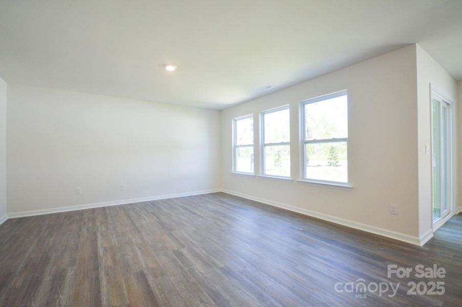 Photos are representative Photos are representative