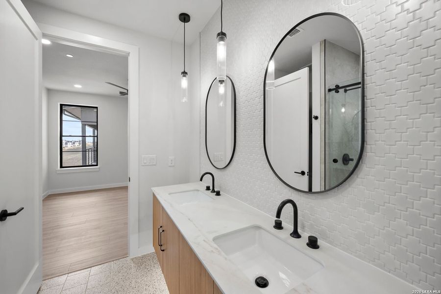 Furnished interior view inside a new home in Dovetail, New Braunfels (Image 5).