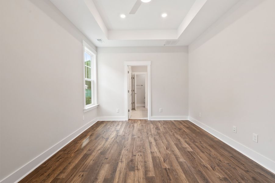 Representative unfurnished interior of a home built from the Arlington by Hunter Quinn Homes in Horry County Homes, Myrtle Beach (Image 24).