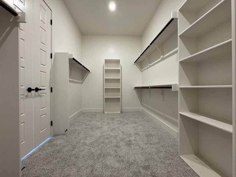 Image 19 of a home in Coyote Crossing.