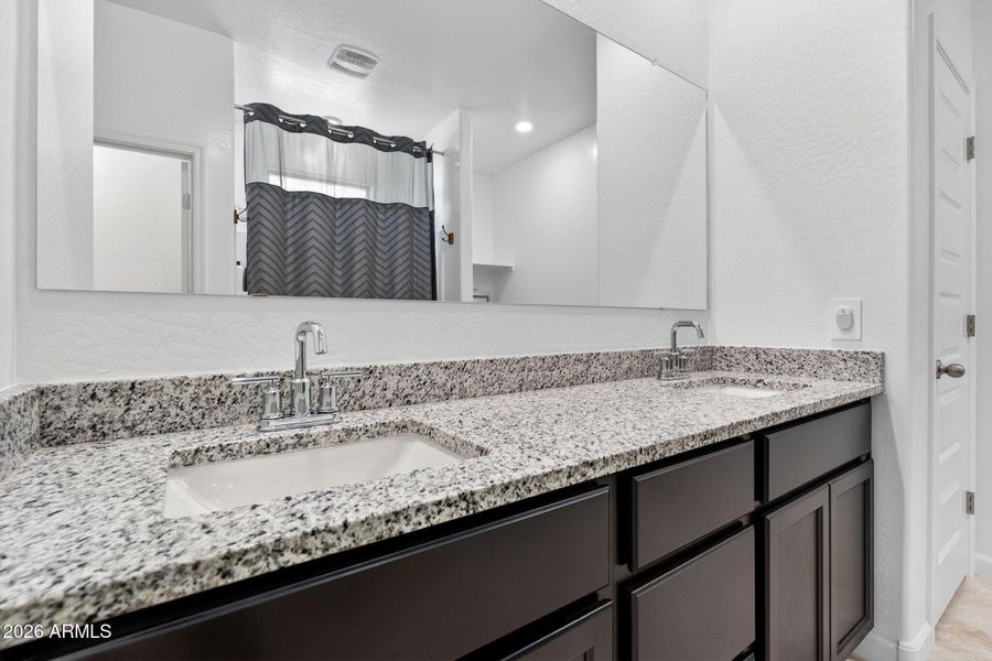 28-web-or-mls-046S Palo Verde Dr